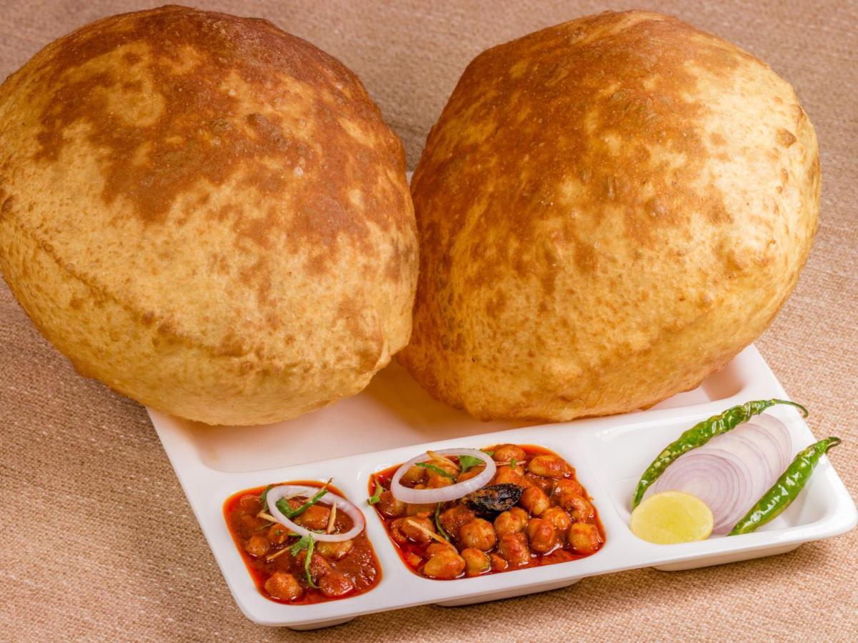 Oyo 27787 Rama Hotel Jaipur